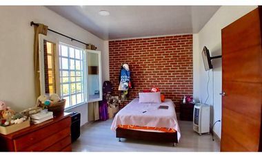 Casa campestre en venta permuta en parcelación Santa Elena El Cerrito