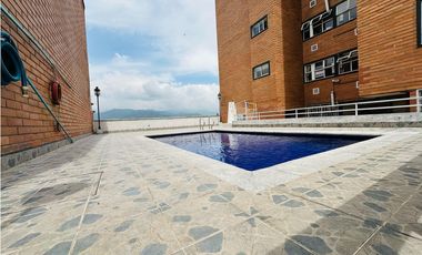 VENDO HERMOSA CASA POBLADO - SECTOR CAMPESTRE