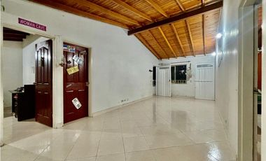 Apartamento en venta, San Javier, Medellín
