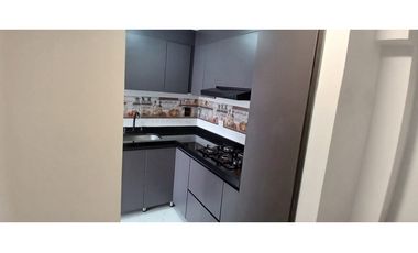 ACSI 1150. Apartamento en Arriendo. Madrid, Natura.