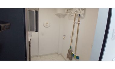 ACSI 1150. Apartamento en Arriendo. Madrid, Natura.