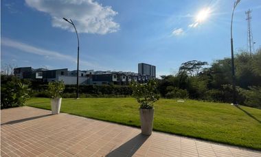 CASA EN ARRIENDO