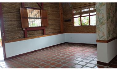 SE RENTA CABAÑA EN SECTOR EL SANGO GUARNE