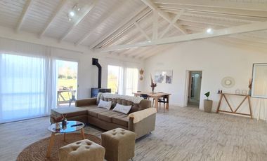 VENTA CASA A ESTRENAR. HARAS EL MALACATE