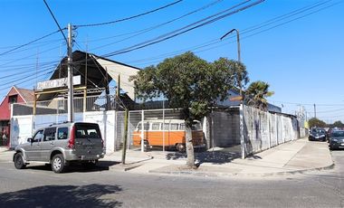 Local Comercial en Venta en Mariano La Torre 205