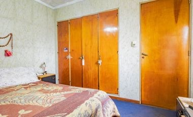 VENTA PROPIEDAD MULTIFAMILIAR EN CASEROS PERMUTA