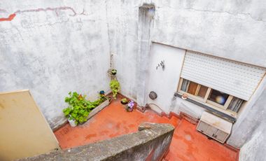 VENTA PROPIEDAD MULTIFAMILIAR EN CASEROS PERMUTA