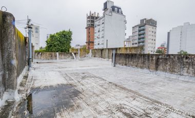 VENTA PROPIEDAD MULTIFAMILIAR EN CASEROS PERMUTA