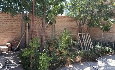 VENDE CASA CON UNA HABITACION,  PLOTTIER