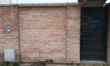 VENDE CASA CON UNA HABITACION,  PLOTTIER