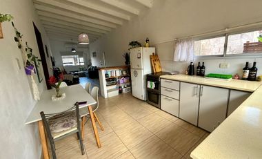 CASA 3 AMBIENTES BARRIO HARAS FACUNDO ITUZAINGO