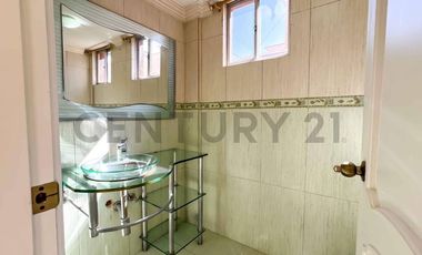 En Venta casa de 3 dormitorios San Antonio conjunto Laguna Azul