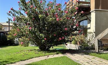 Casa en Venta en Camino Troncal / Los Cardos / Jardín botánico