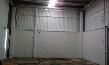 SE RENTA BODEGA CON OFICINAS