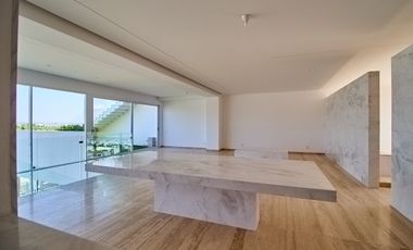 VENDO PENTHOUSE EN TORRE VEDANA LOMAS  DE ANGELÓPO ll