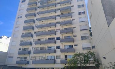 MONO amb.   DIVISIBLE   c amenities piso 14     2 balcones