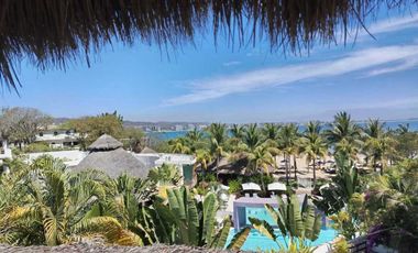 VILLA  DE LUJO EN VENTA PEGADA A LA PLAYA, KOVAY GARDENS