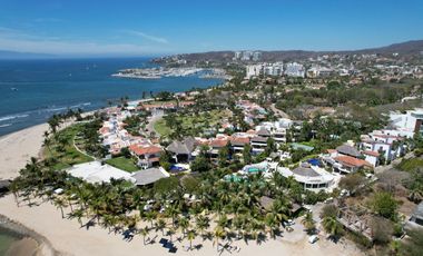 VILLA  DE LUJO EN VENTA PEGADA A LA PLAYA, KOVAY GARDENS