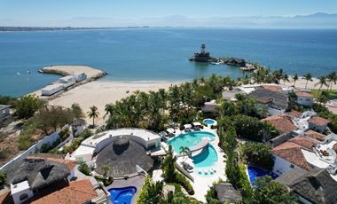 VILLA  DE LUJO EN VENTA PEGADA A LA PLAYA, KOVAY GARDENS