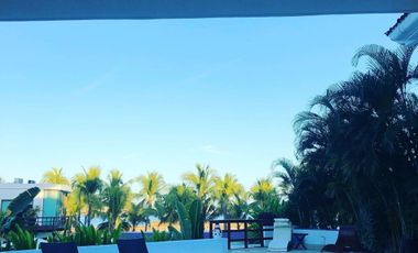VILLA  DE LUJO EN VENTA PEGADA A LA PLAYA, KOVAY GARDENS