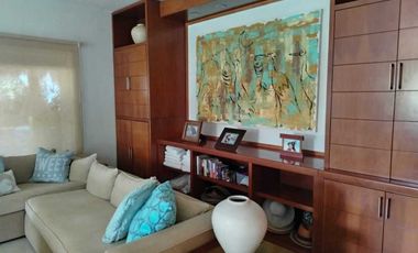VILLA  DE LUJO EN VENTA PEGADA A LA PLAYA, KOVAY GARDENS
