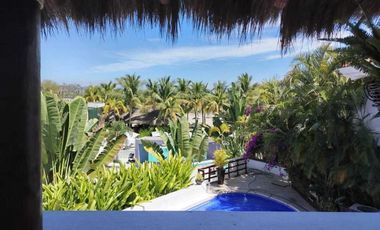 VILLA  DE LUJO EN VENTA PEGADA A LA PLAYA, KOVAY GARDENS