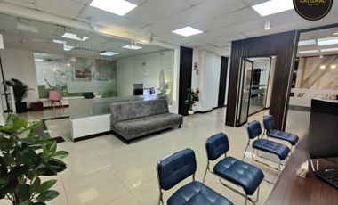 Local de venta en 10 de Agosto – código:21627