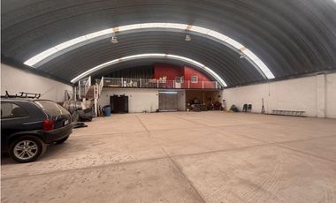 Bodega en San Juan del Rio, cerca de avenida central, 600m2, Bifásica