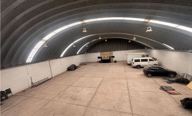 Bodega en San Juan del Rio, cerca de avenida central, 600m2, Bifásica