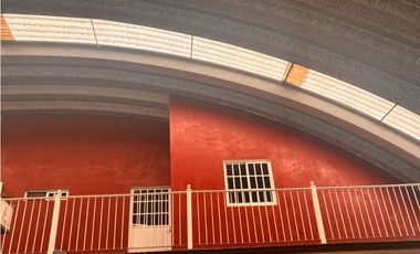 Bodega en San Juan del Rio, cerca de avenida central, 600m2, Bifásica