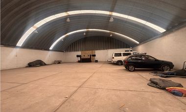 Bodega en San Juan del Rio, cerca de avenida central, 600m2, Bifásica