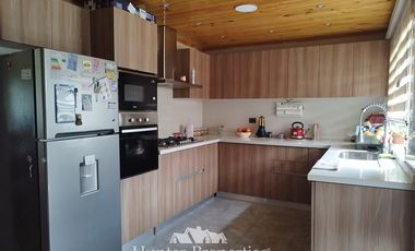 Casa en Venta en pedro lo miranda, porton negro de lata vereda oeste.