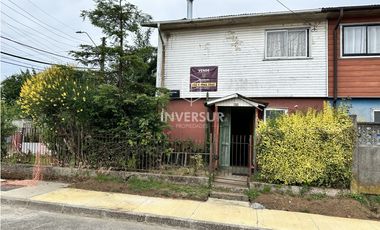 CASA DE ESQUINA DE 2 PISOS AV ARGENTINA VALDIVIA SOLO VTA CONTADO