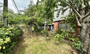 CASA DE ESQUINA DE 2 PISOS AV ARGENTINA VALDIVIA SOLO VTA CONTADO