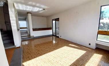 VENTA DE CASA EN CONDOMINIO - HACIENDA SAN PEDRO -VILLAS DEL MESON JURIQUILLA