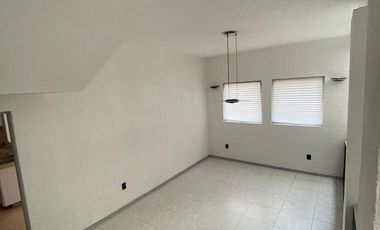 Casa en condominio a renta a un costado de Patio Tlalpan.