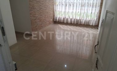 RENTO HERMOSO APARTAMENTO EN CASTILLA