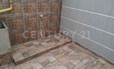 RENTO HERMOSO APARTAMENTO EN CASTILLA