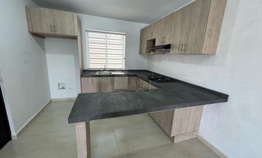 Casa en renta, Privadas Canteras, Apodaca, Nuevo León.