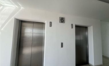 Oficinas de lujo en Renta en Zona Plateada, Torres de Plata