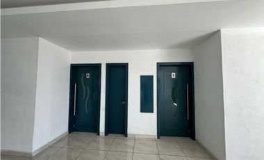 Oficinas de lujo en Renta en Zona Plateada, Torres de Plata