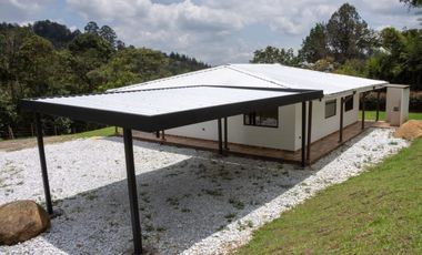 🏡 CASA CAMPESTRE EN ARRIENDO UBICADA EN RIONEGRO SECTOR SAJONIA