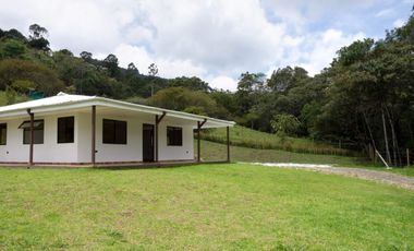 🏡 CASA CAMPESTRE EN ARRIENDO UBICADA EN RIONEGRO SECTOR SAJONIA