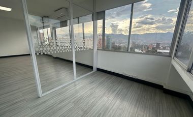 🏡 OFICINA EN ARRIENDO UBICADA EN EL POBLADO SECTOR PARQUE LLERAS