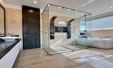 Moderna Casa con terraza en el exclusivo conjunto Guarigua, Cajicá