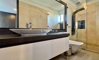 Moderna Casa con terraza en el exclusivo conjunto Guarigua, Cajicá