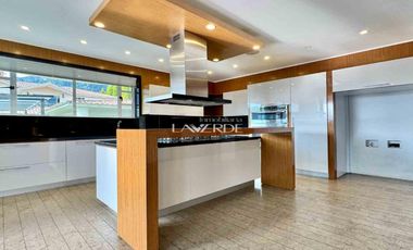 Moderna Casa con terraza en el exclusivo conjunto Guarigua, Cajicá