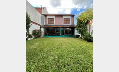 Chalet en Venta Ramos Mejia / La Matanza (A004 4629)