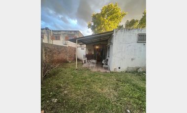 Casa  en Venta Ramos Mejia / La Matanza (A108 8051)