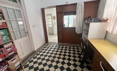 Casa  en Venta Ramos Mejia / La Matanza (A108 8051)